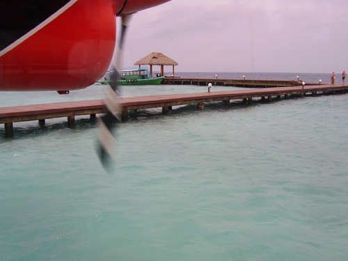 PC040012