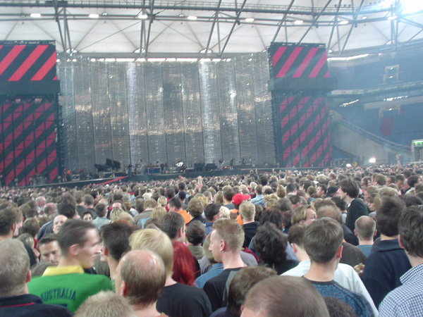 u2-08
